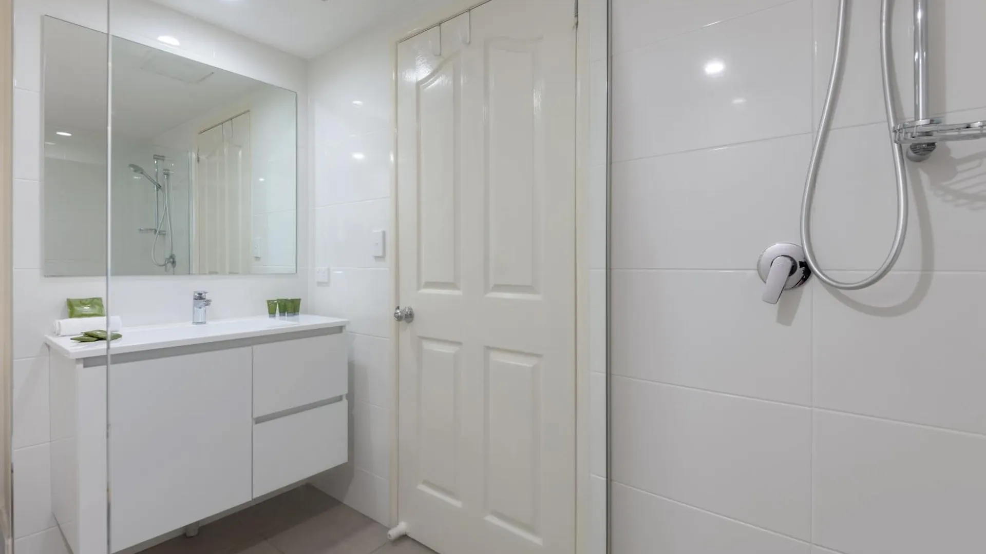 Aparthotel The Newport On Macrossan - Adults Only Port Douglas 4*,